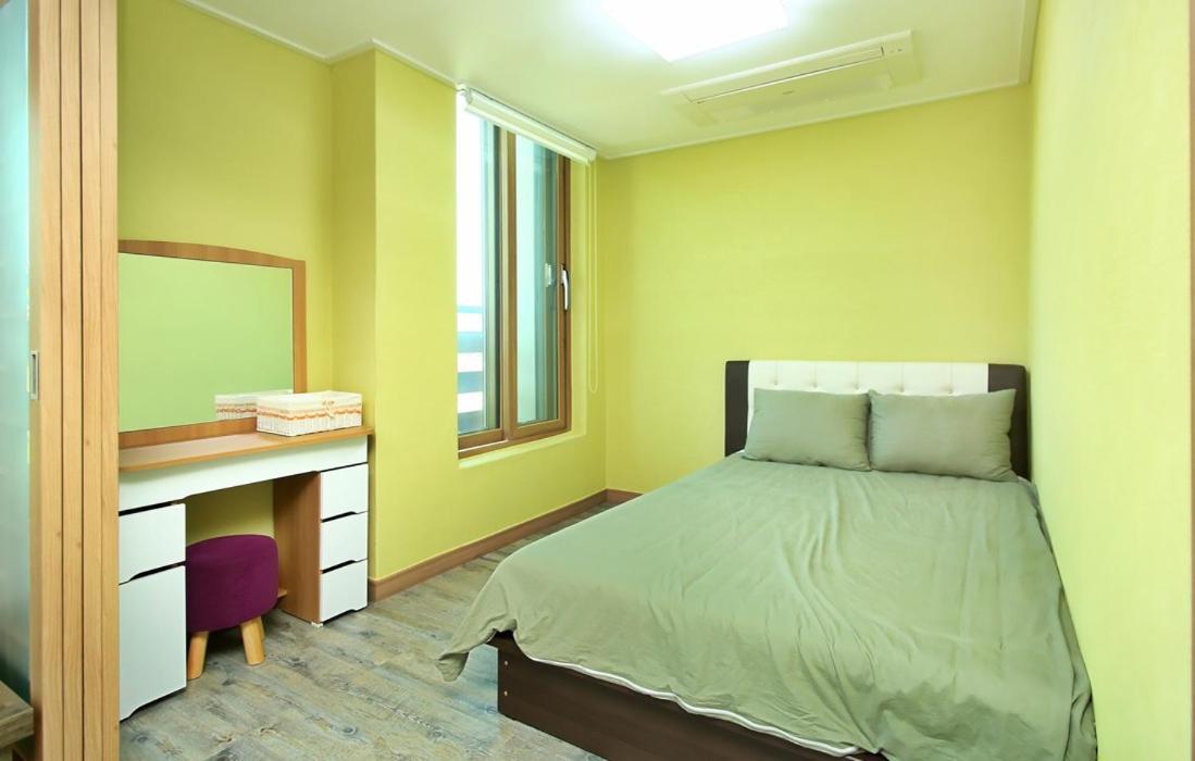 Daecheon Mud Gongju Pension Boryeong Room photo